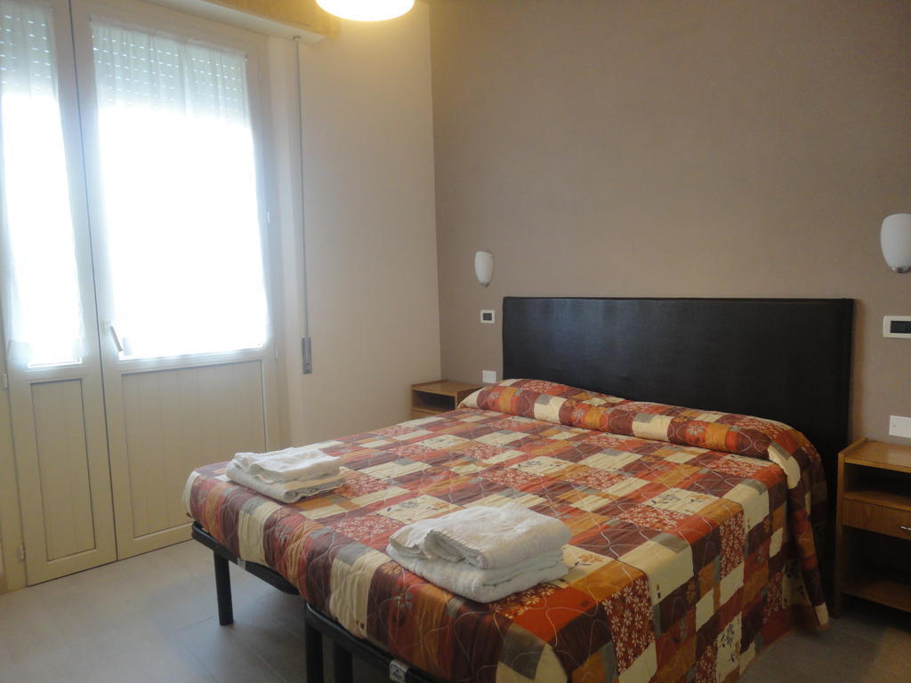 Hotel Al Ragno Cesenatico Habitación foto