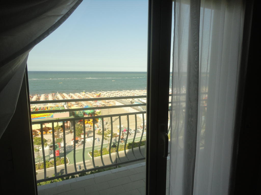 Hotel Al Ragno Cesenatico Habitación foto